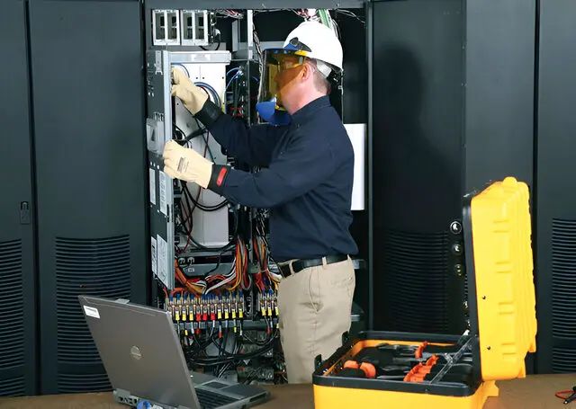 Corrective maintenance that solves any inconvenience with SURGE Ingeniería